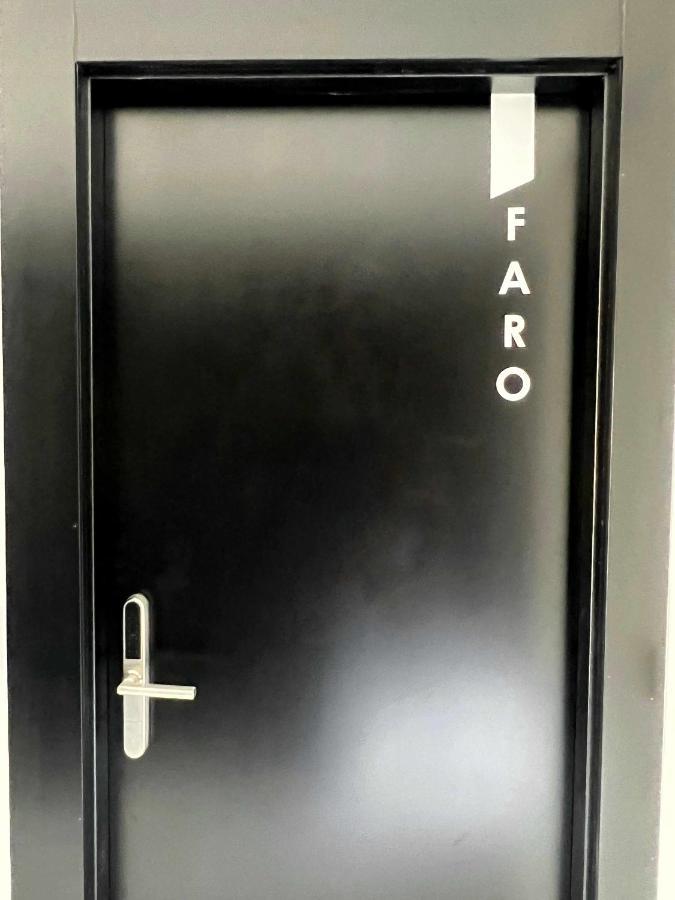 ホテル Faro Malaga Modern & Luxury エクステリア 写真